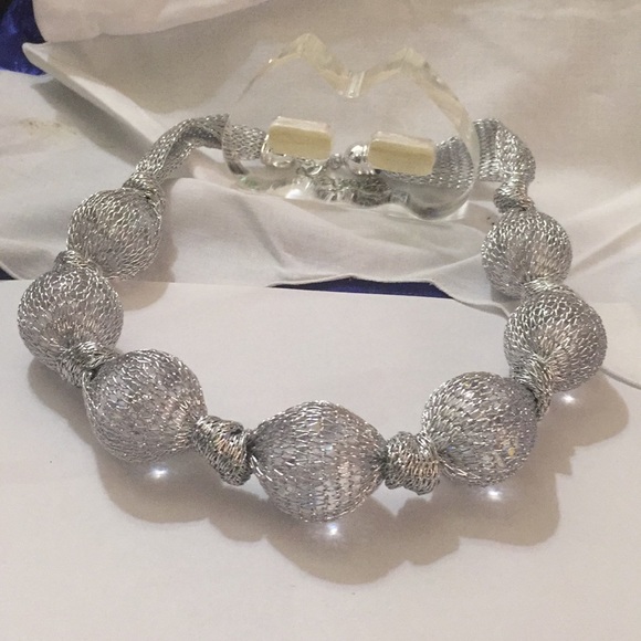 Silver ball made with nice nets cotton - Picture 6 of 8